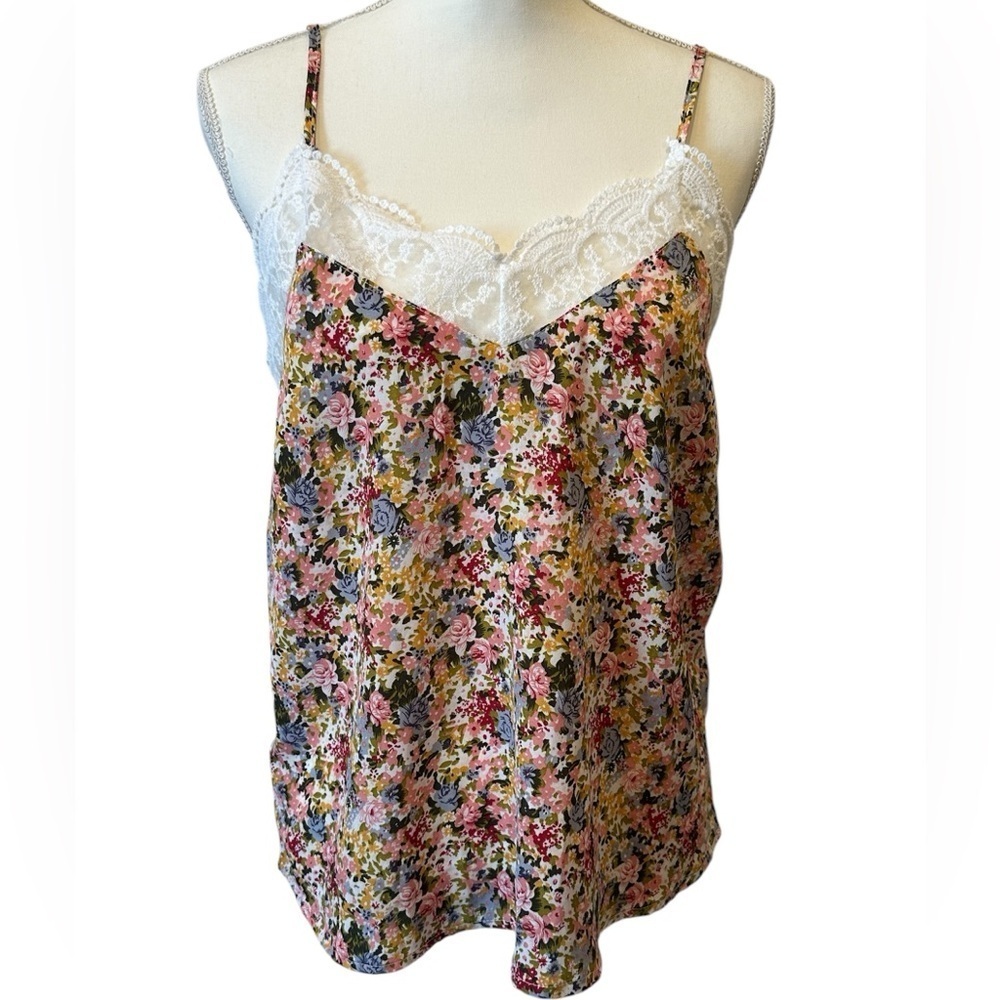 SHEIN Ditsy Floral Lace Trim Cami Top Multicolor Size Small US 4